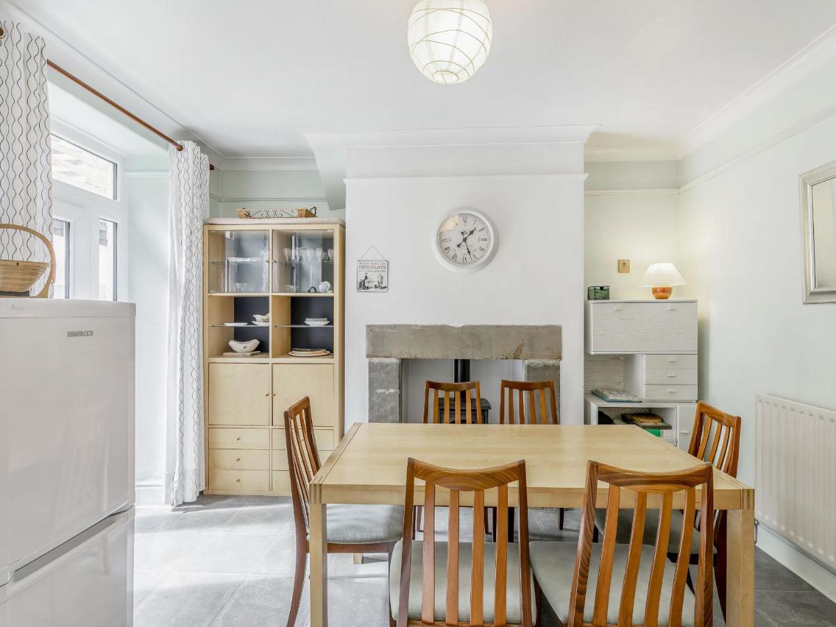 Rosskeen Villa Tideswell Bagian luar foto