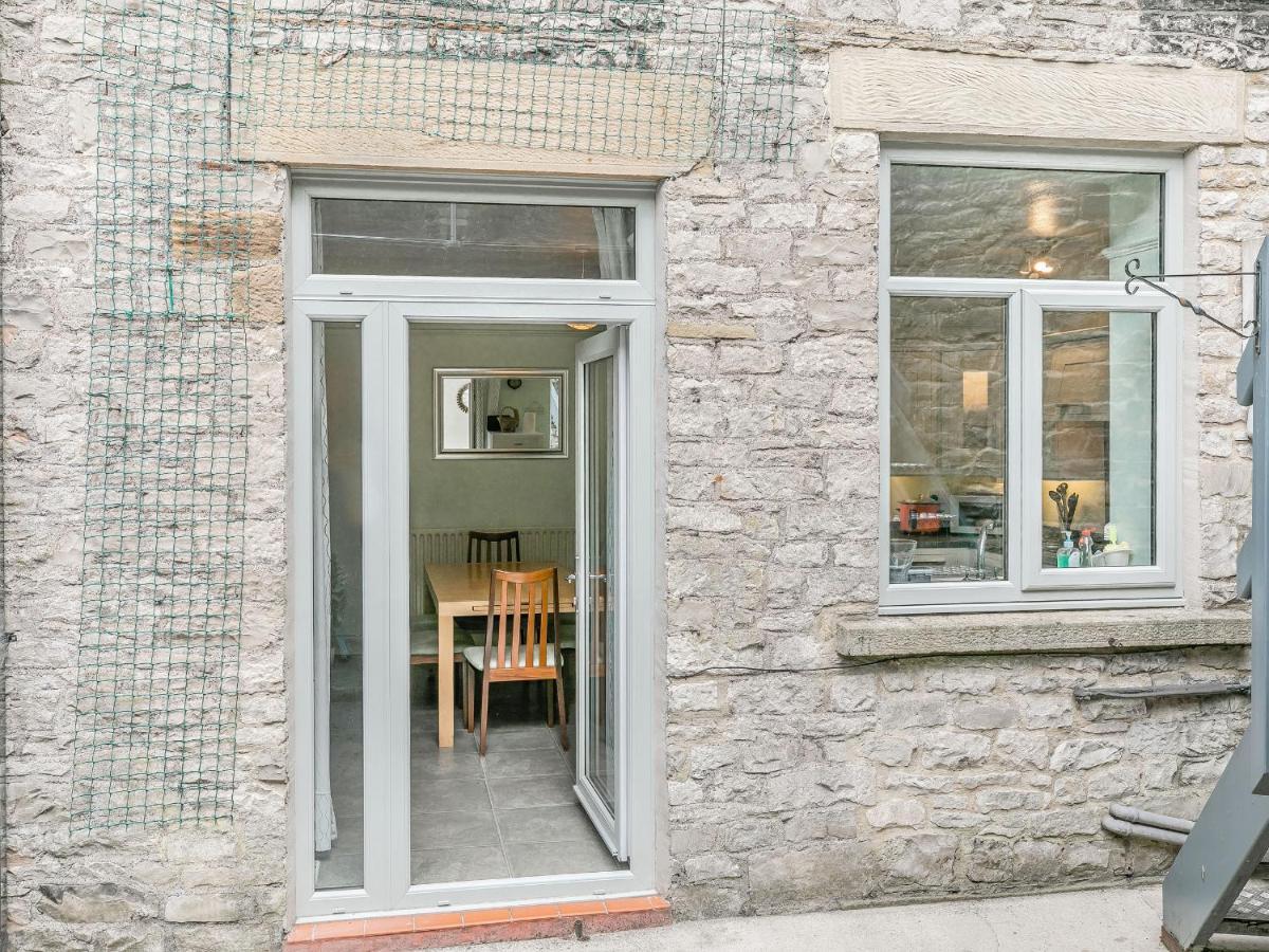 Rosskeen Villa Tideswell Bagian luar foto
